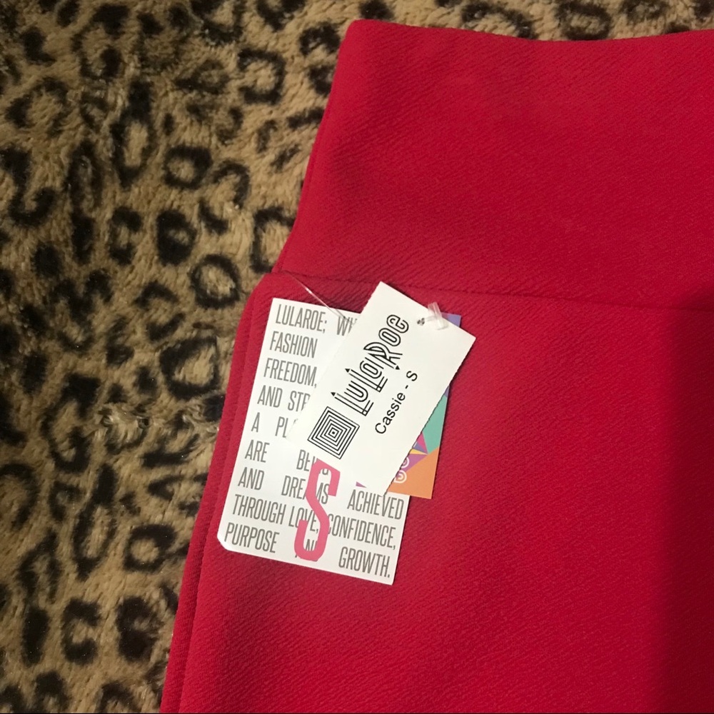 Lularoe Cassie Pencil Skirt - Picture 2 of 6